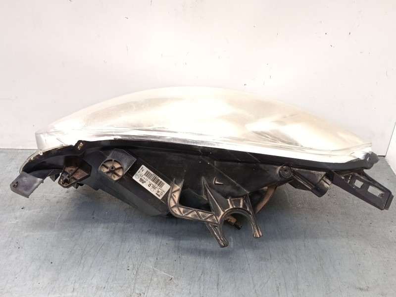 Recambio de faro derecho para peugeot partner tepee 1.6 hdi / bluehdi 75 referencia OEM IAM   