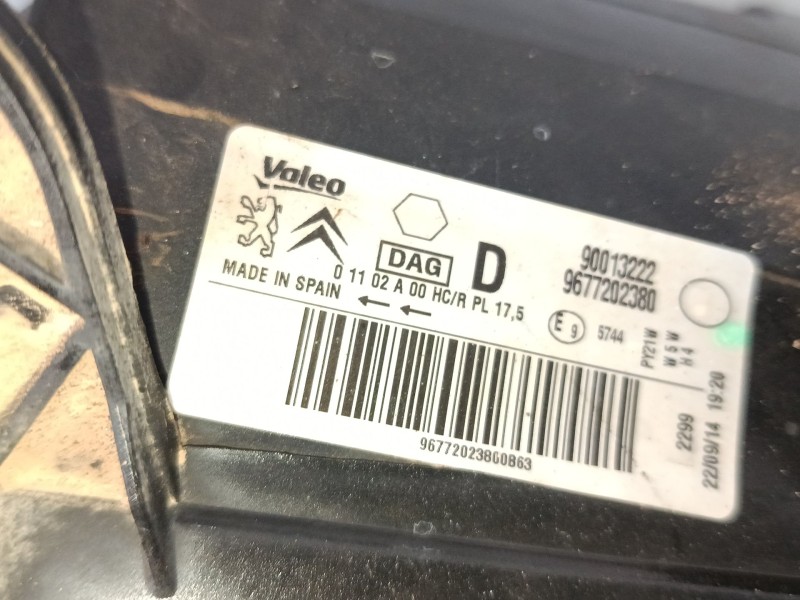 Recambio de faro derecho para peugeot partner tepee 1.6 hdi / bluehdi 75 referencia OEM IAM   
