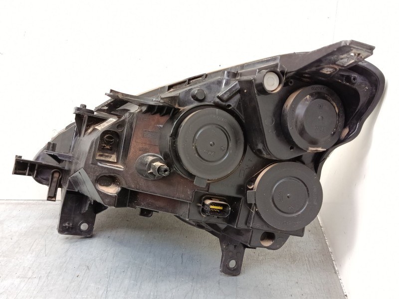 Recambio de faro derecho para peugeot partner tepee 1.6 hdi / bluehdi 75 referencia OEM IAM   