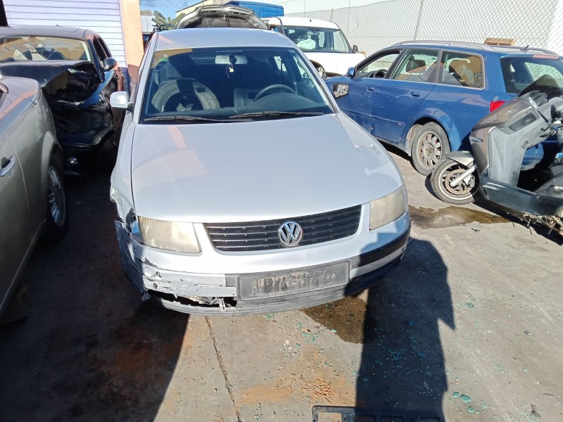 volkswagen passat b3/b4 (3a2, 35i) del año 1998