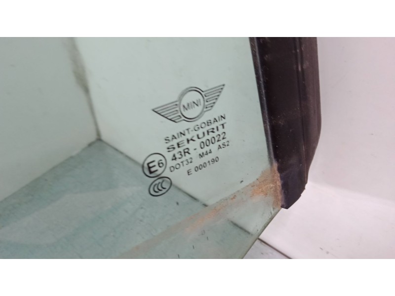 Recambio de luna trasera derecha para mini mini descapotable (r52) cooper referencia OEM IAM 43R00022  