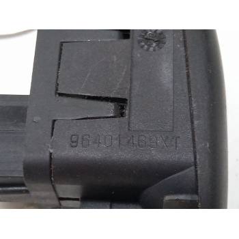 MANDO ELEVALUNAS DELANTERO DERECHO 964001469XT 