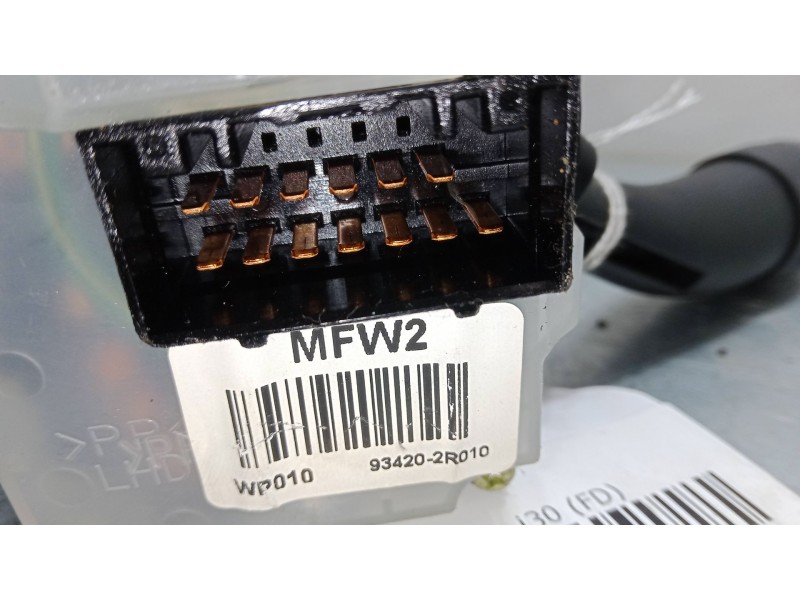 Recambio de mando limpiaparabrisas para hyundai i30 (fd) 1.4 referencia OEM IAM 934202R010  