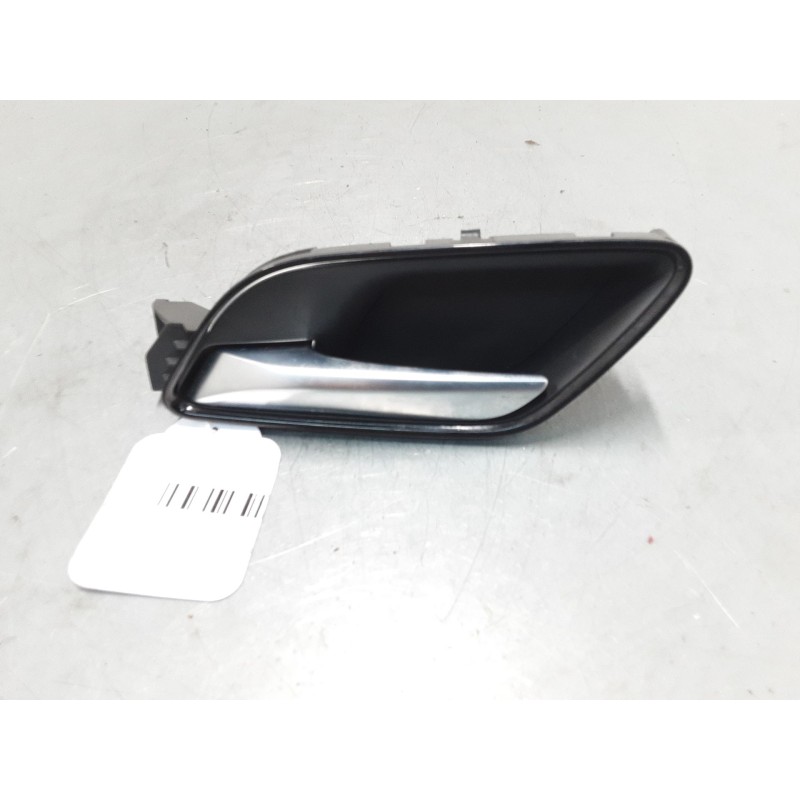 Recambio de maneta interior puerta trasera izquierda para mg zs suv (azs1) 1.0 t-gdi referencia OEM IAM 10329261  