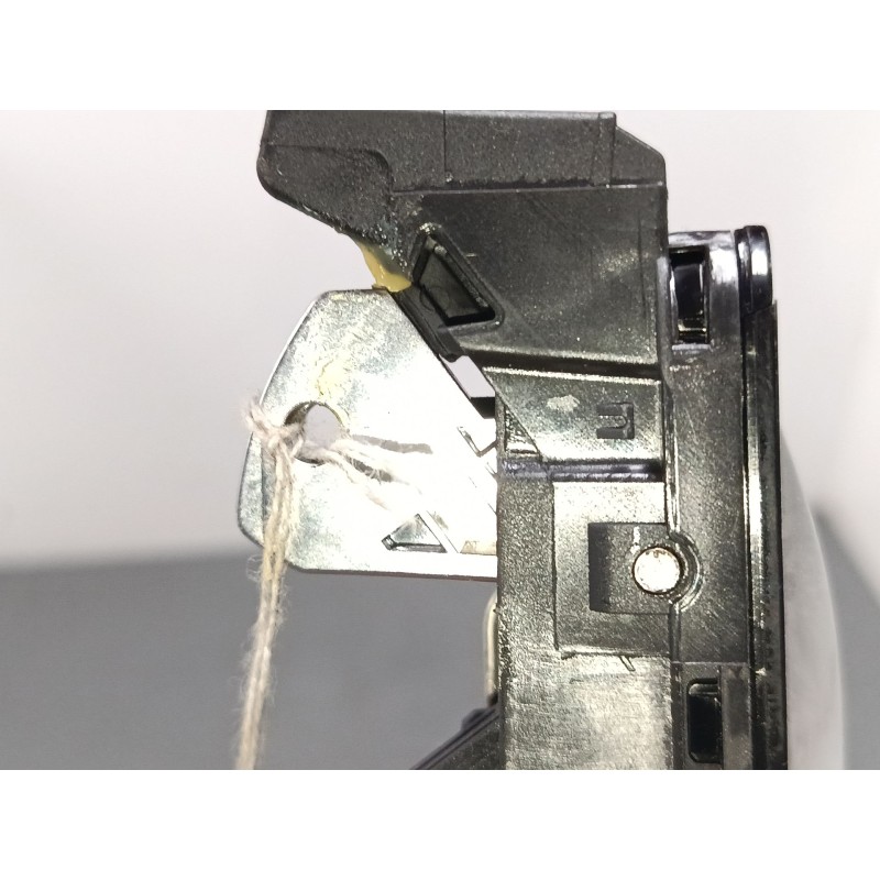 Recambio de maneta interior puerta delantera izquierda para mg zs suv (azs1) 1.0 t-gdi referencia OEM IAM 20222221  