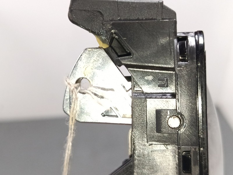 Recambio de maneta interior puerta delantera izquierda para mg zs suv (azs1) 1.0 t-gdi referencia OEM IAM 20222221  