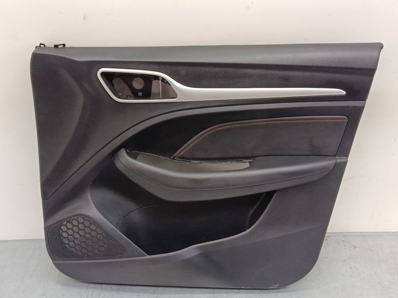 Recambio de guarnecido puerta delantera derecha para mg zs suv (azs1) 1.0 t-gdi referencia OEM IAM 10819305ASA  