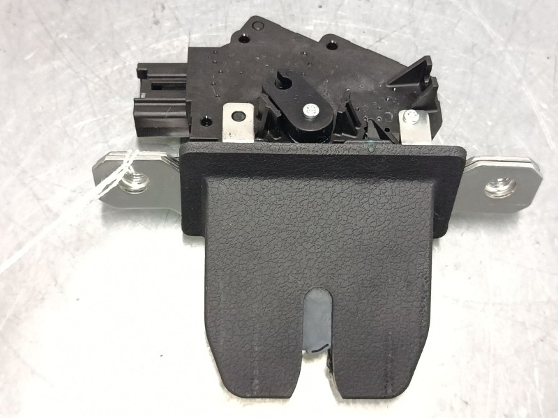 Recambio de cerradura maletero / porton para mg zs suv (azs1) 1.0 t-gdi referencia OEM IAM 10459738  