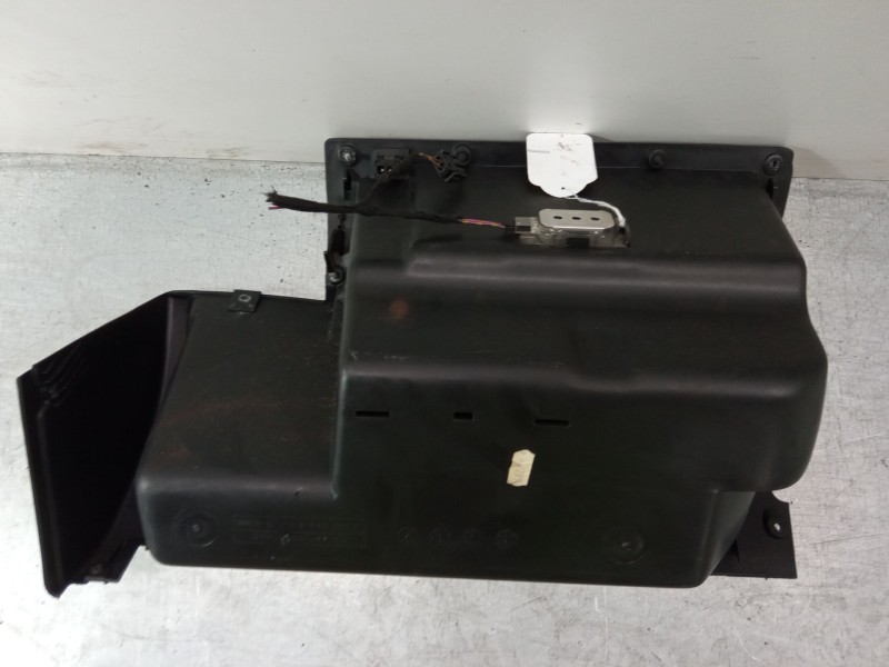 Recambio de guantera para bmw 3 compact (e36) 316 i referencia OEM IAM   