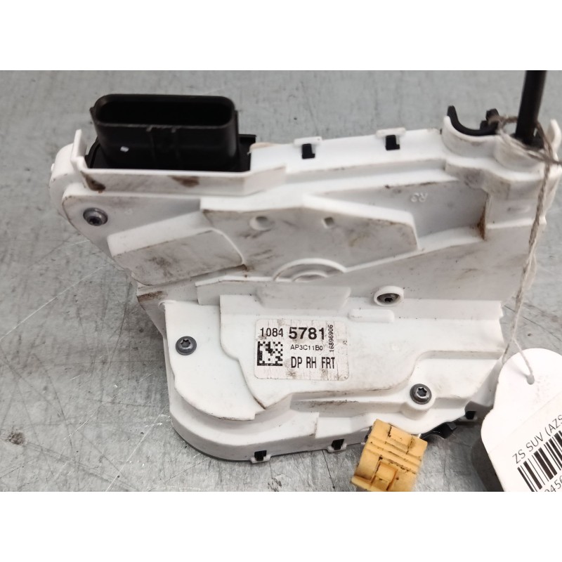 Recambio de cerradura puerta delantera derecha para mg zs suv (azs1) 1.0 t-gdi referencia OEM IAM 104845781  