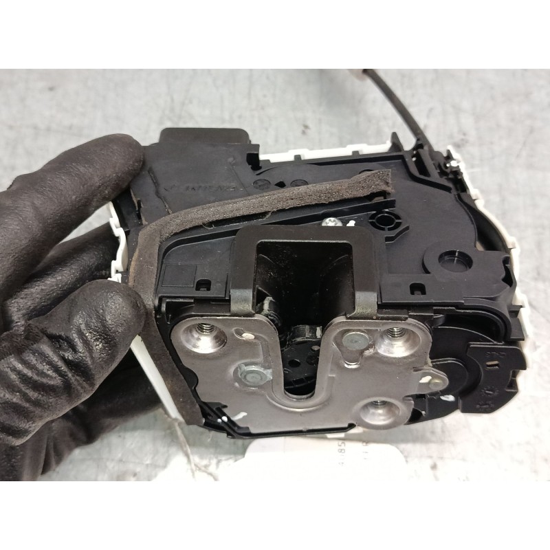 Recambio de cerradura puerta delantera izquierda para mg zs suv (azs1) 1.0 t-gdi referencia OEM IAM 104845780  