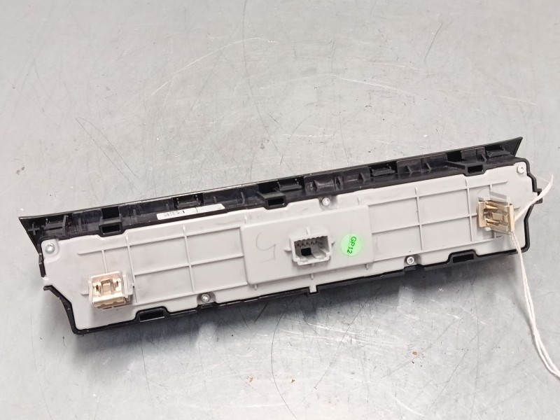 Recambio de mando multifuncion para mg zs suv (azs1) 1.0 t-gdi referencia OEM IAM 528193772  