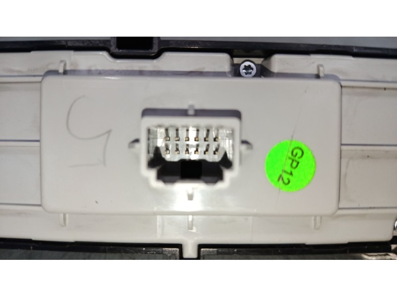 Recambio de mando multifuncion para mg zs suv (azs1) 1.0 t-gdi referencia OEM IAM 528193772  