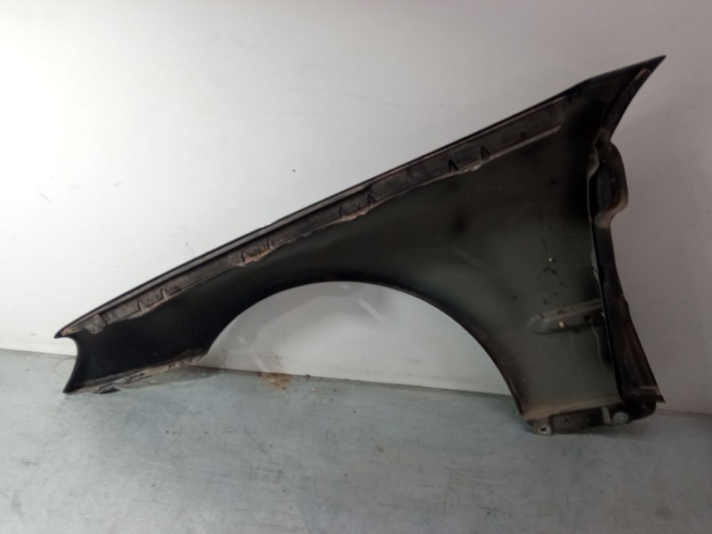 Recambio de aleta delantera derecha para mercedes-benz clk descapotable (a209) clk 200 kompressor (209.442) referencia OEM IAM  