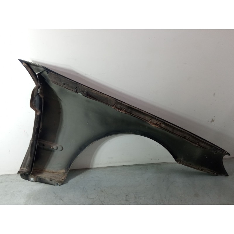 Recambio de aleta delantera izquierda para mercedes-benz clk descapotable (a209) clk 200 kompressor (209.442) referencia OEM IAM