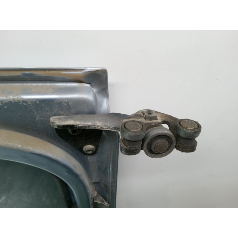 Recambio de puerta corredera izquierda completa para ford transit connect (p65_, p70_, p80_) 1.8 tdci referencia OEM IAM   