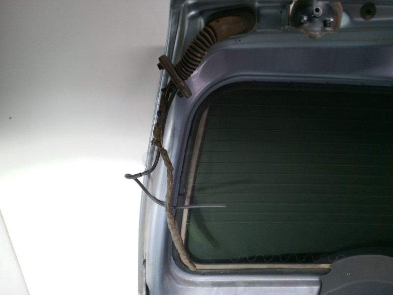 Recambio de porton trasero para ford transit connect (p65_, p70_, p80_) 1.8 tdci referencia OEM IAM   