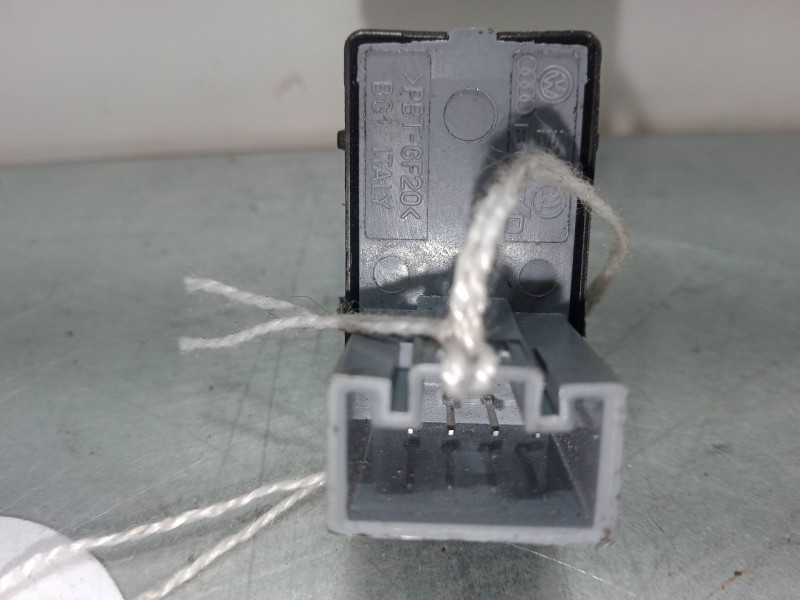 Recambio de mando elevalunas delantero derecho para seat altea xl (5p5, 5p8) 2.0 tdi 16v 4x4 referencia OEM IAM   