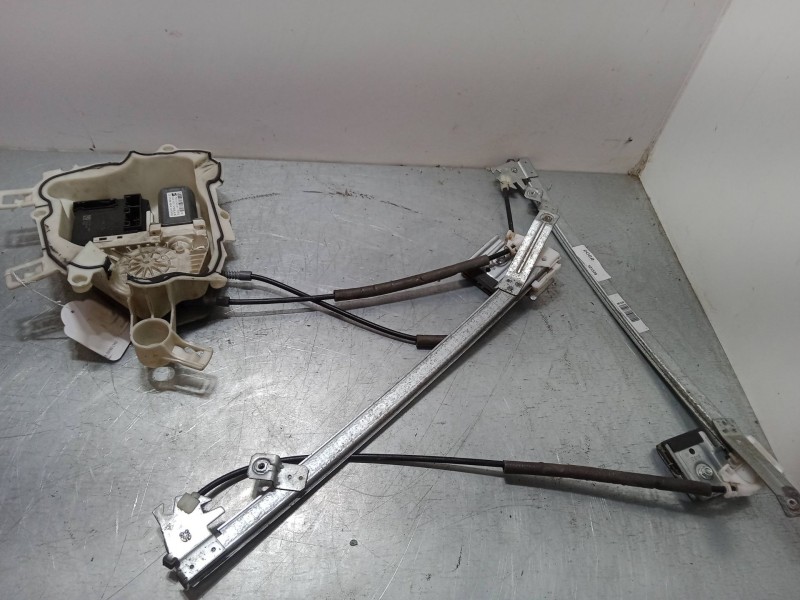 Recambio de elevalunas electrico delantero derecho para seat altea xl (5p5, 5p8) 2.0 tdi 16v 4x4 referencia OEM IAM 1T0959702AF 