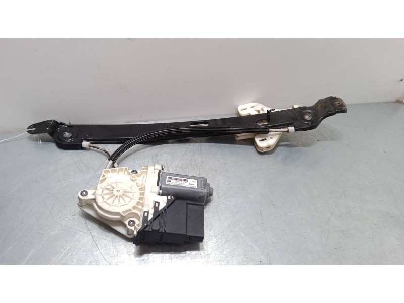 Recambio de elevalunas electrico trasero derecho para seat altea xl (5p5, 5p8) 2.0 tdi 16v 4x4 referencia OEM IAM 1K0959704AE  