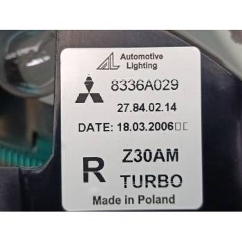 PILOTO TRASERO PORTON DERECHO 8336A029 