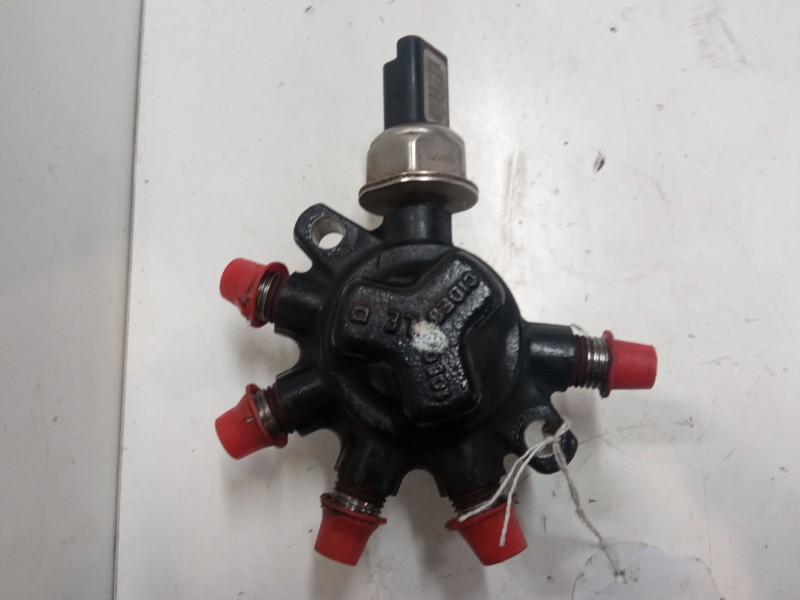 Recambio de rampa inyectora para ford transit connect (p65_, p70_, p80_) 1.8 tdci referencia OEM IAM 4M5Q9D280DB  