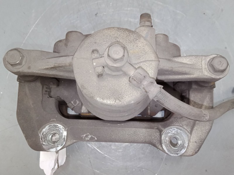 Recambio de pinza freno delantera derecha para kia ceed tourer (cd) 1.6 crdi 136 referencia OEM IAM   