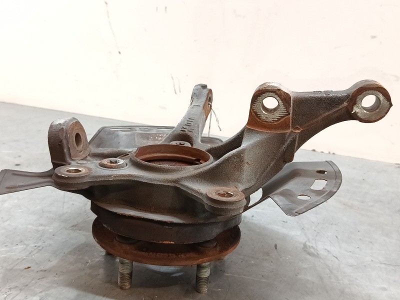 Recambio de mangueta delantera izquierda para kia ceed tourer (cd) 1.6 crdi 136 referencia OEM IAM   