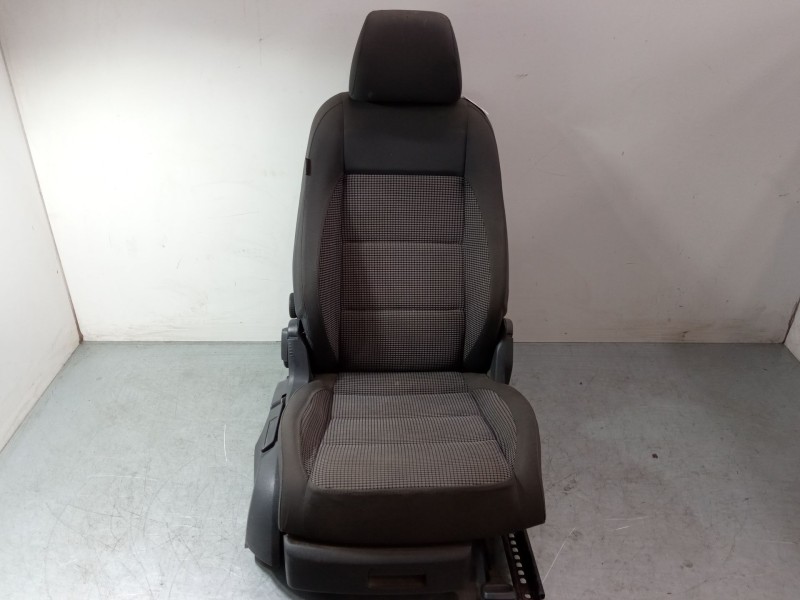 Recambio de asiento delantero derecho para volkswagen touran (1t1, 1t2) 1.6 fsi referencia OEM IAM 1K4881106GA  