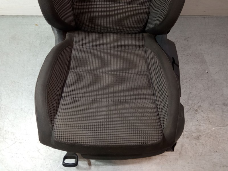 Recambio de asiento delantero izquierdo para volkswagen touran (1t1, 1t2) 1.6 fsi referencia OEM IAM 1K4881105GA  