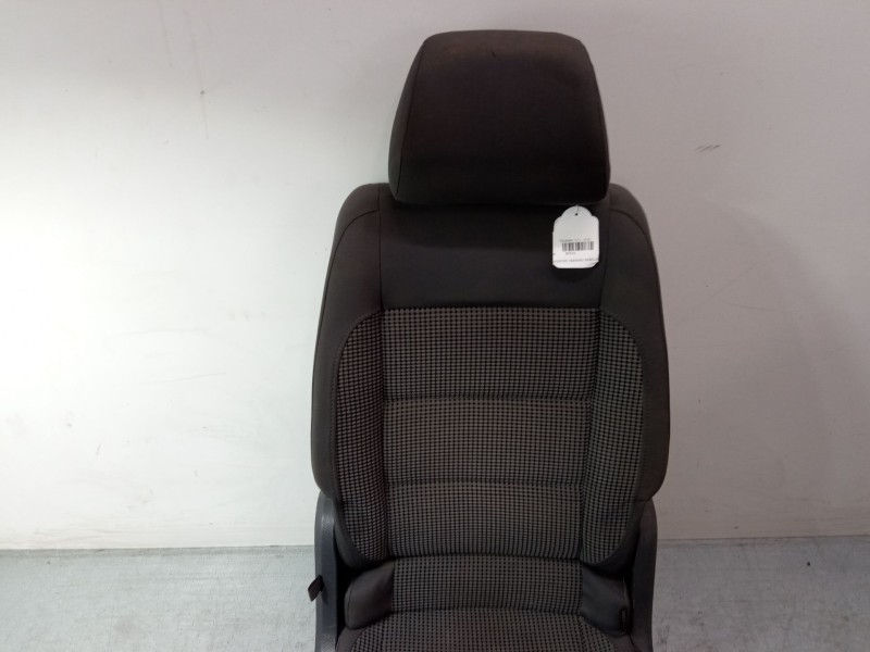 Recambio de asientos trasero derecho para volkswagen touran (1t1, 1t2) 1.6 fsi referencia OEM IAM 1T0883065D  