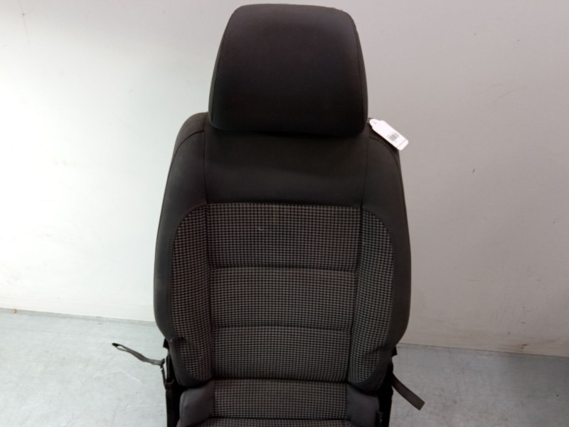 Recambio de asientos trasero izquierdo para volkswagen touran (1t1, 1t2) 1.6 fsi referencia OEM IAM 1T0883063D  