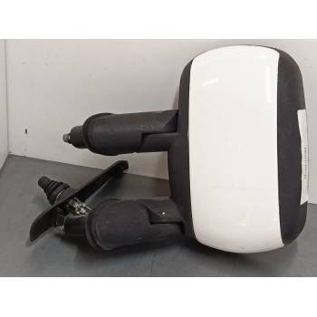 RETROVISOR IZQUIERDO 