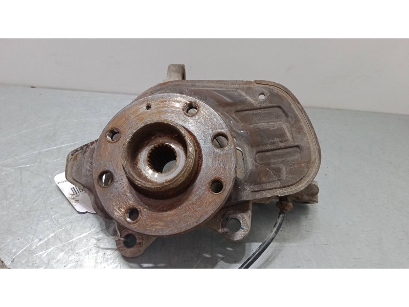 Recambio de mangueta delantera derecha para opel meriva a monospace (x03) 1.7 dti (e75) referencia OEM IAM   