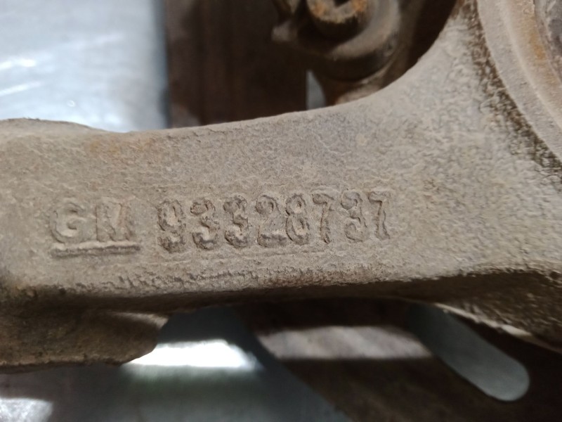 Recambio de mangueta delantera izquierda para opel meriva a monospace (x03) 1.7 dti (e75) referencia OEM IAM   