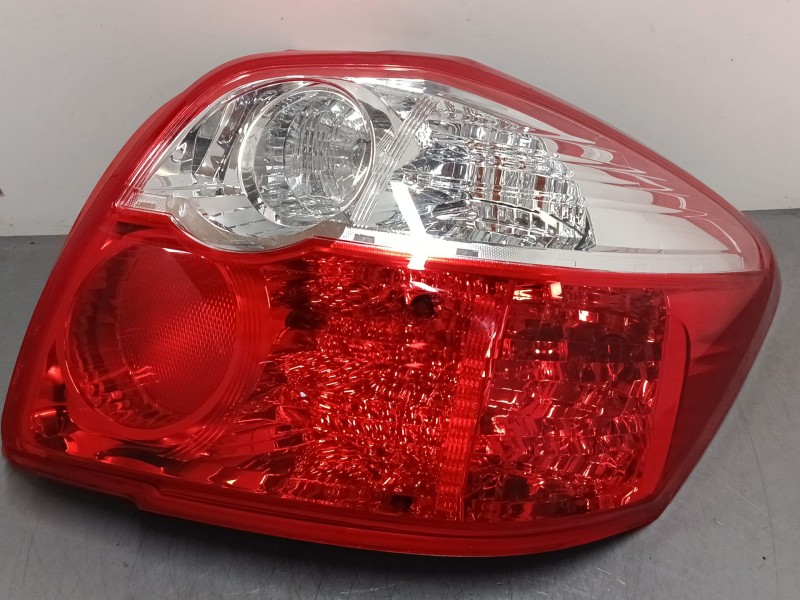 Recambio de piloto trasero derecho para toyota auris (_e15_) 1.8 hybrid (zwe150_) referencia OEM IAM 13618S  