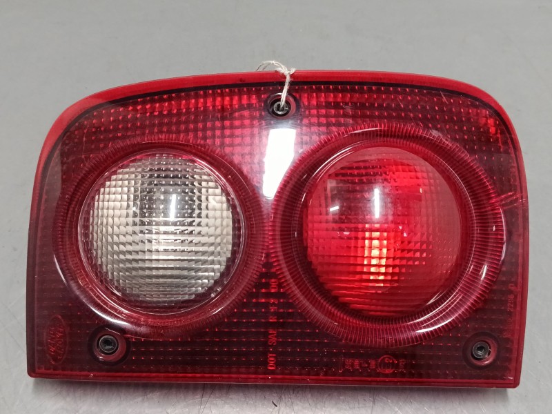 Recambio de piloto trasero derecho para land rover freelander i (l314) 2.0 di 4x4 referencia OEM IAM 22960222 AMR4003 