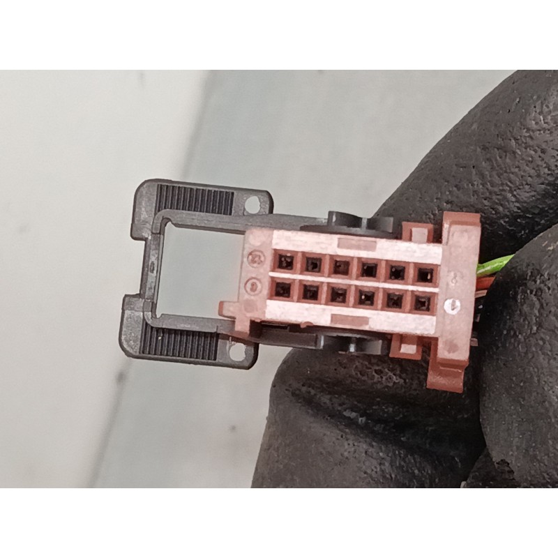 Recambio de retrovisor electrico derecho para peugeot 407 (6d_) 1.6 hdi 110 (6d9hzc, 6d9hyc) referencia OEM IAM   