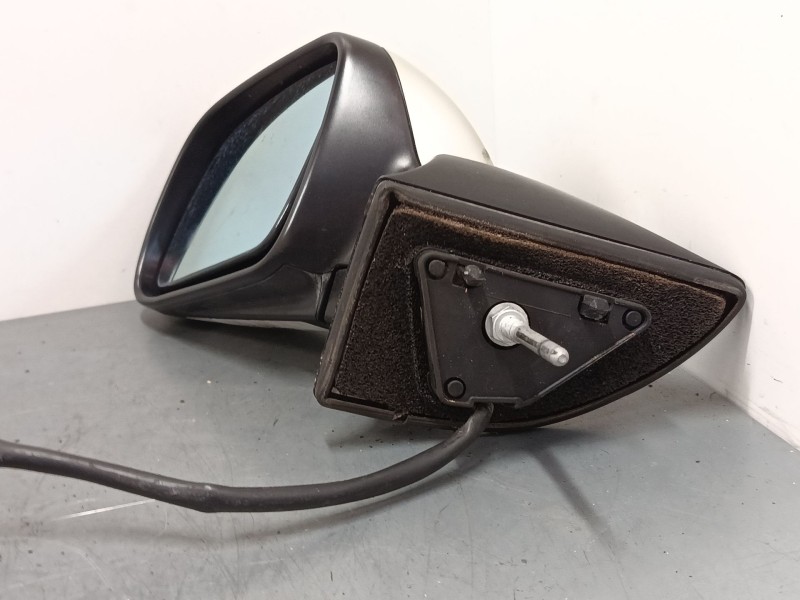 Recambio de retrovisor electrico izquierdo para peugeot 407 (6d_) 1.6 hdi 110 (6d9hzc, 6d9hyc) referencia OEM IAM   