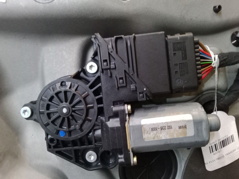 Recambio de elevalunas electrico trasero izquierdo para volkswagen golf iv (1j1) 1.6 16v referencia OEM IAM   