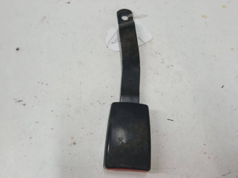 ANCLAJE CINTURON DELANTERO IZQUIERDO 