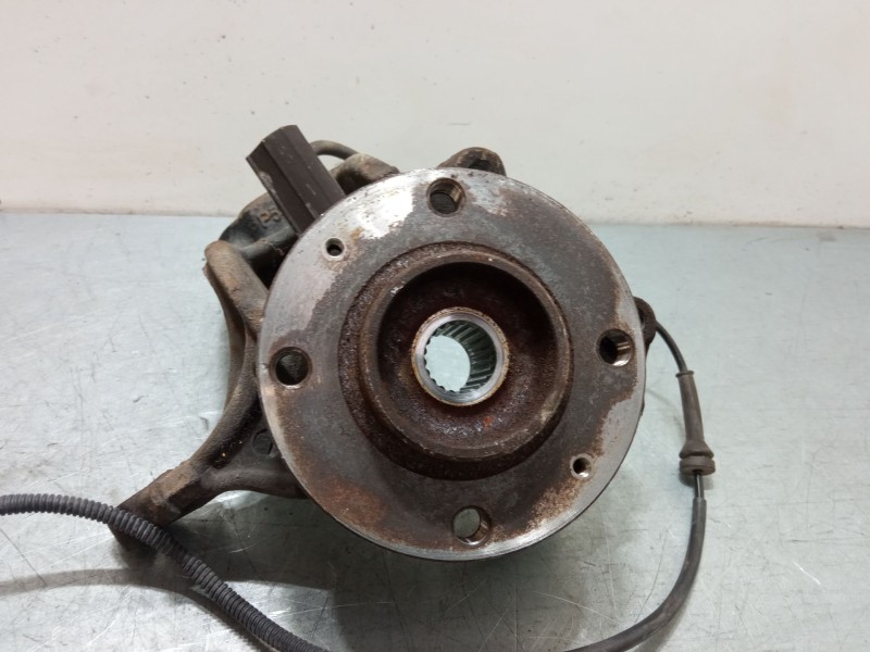 Recambio de mangueta delantera derecha para citroën c4 cactus 1.2 vti 82 referencia OEM IAM   