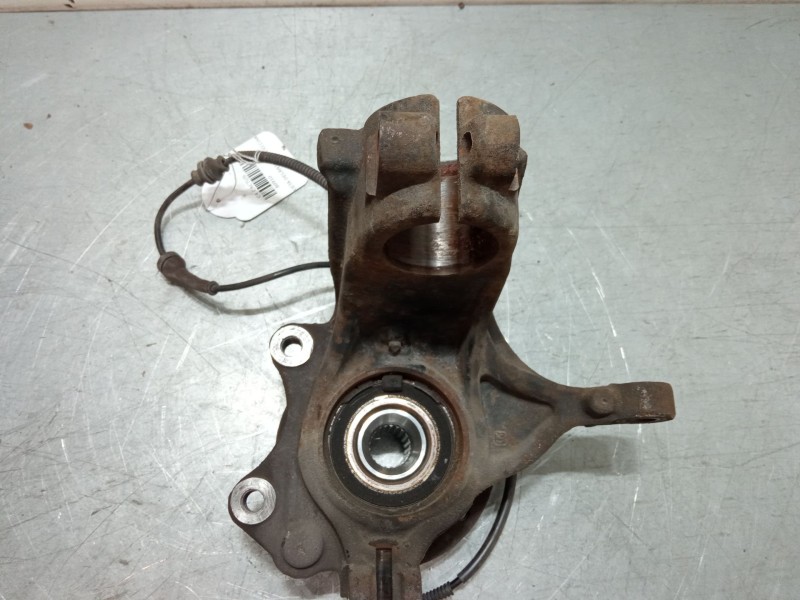 Recambio de mangueta delantera derecha para citroën c4 cactus 1.2 vti 82 referencia OEM IAM   