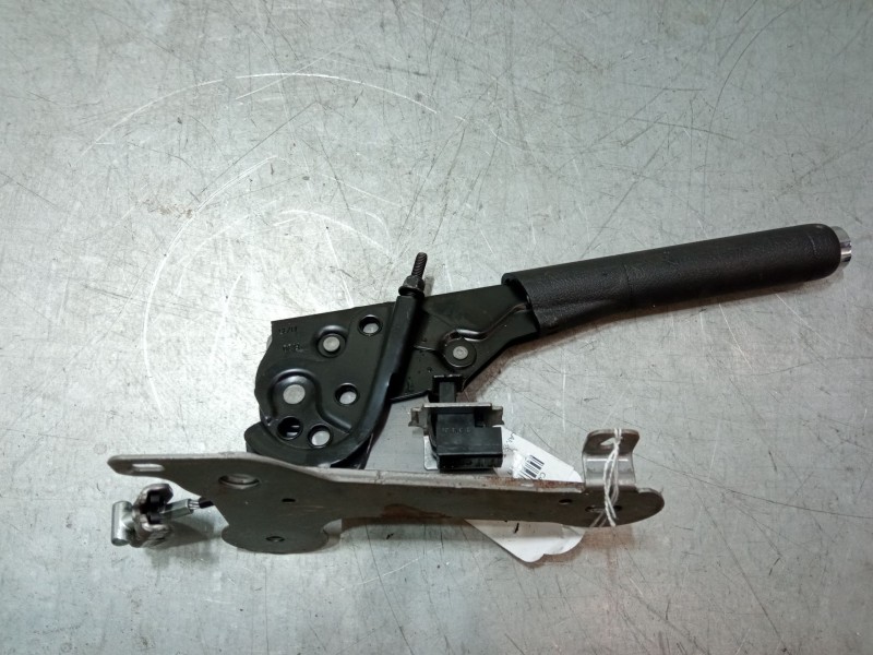 Recambio de palanca freno de mano para citroën c4 cactus 1.2 vti 82 referencia OEM IAM 98062965ZD  