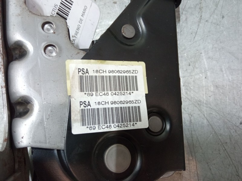 Recambio de palanca freno de mano para citroën c4 cactus 1.2 vti 82 referencia OEM IAM 98062965ZD  