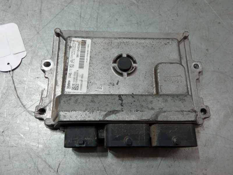 Recambio de centralita motor uce para citroën c4 cactus 1.2 vti 82 referencia OEM IAM 9811545080  