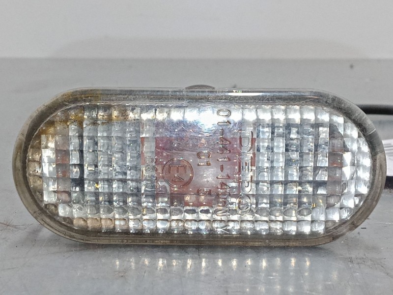 Recambio de intermitente lateral derecho para volkswagen passat b5 (3b2) 1.9 tdi referencia OEM IAM   