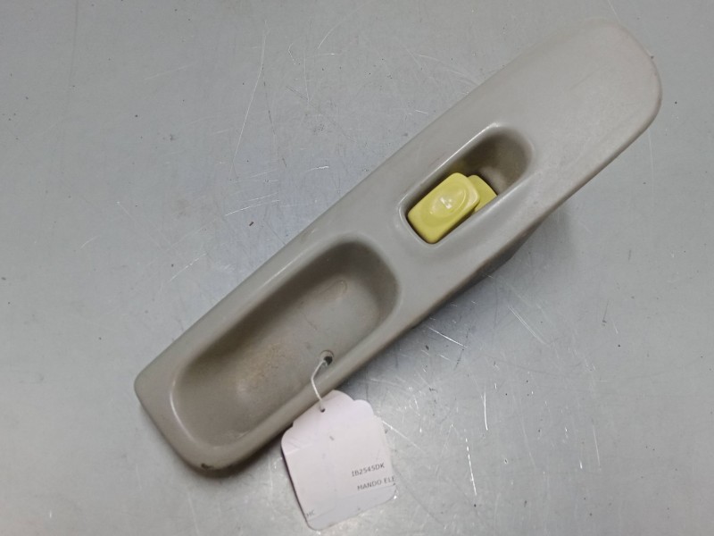 Recambio de mando elevalunas delantero derecho para renault twingo i (c06_) 1.2 (c066, c068) referencia OEM IAM   
