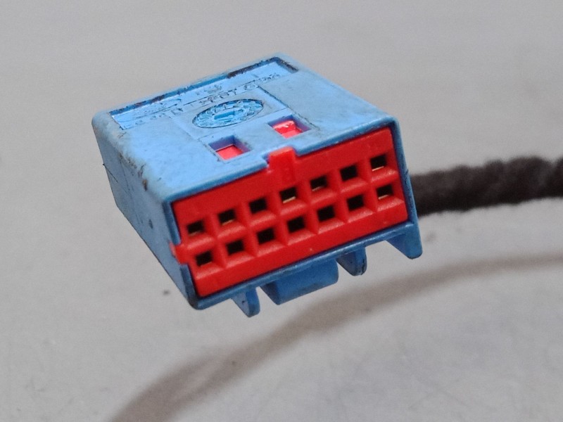 Recambio de retrovisor electrico izquierdo para volvo v50 (545) 2.0 d referencia OEM IAM   