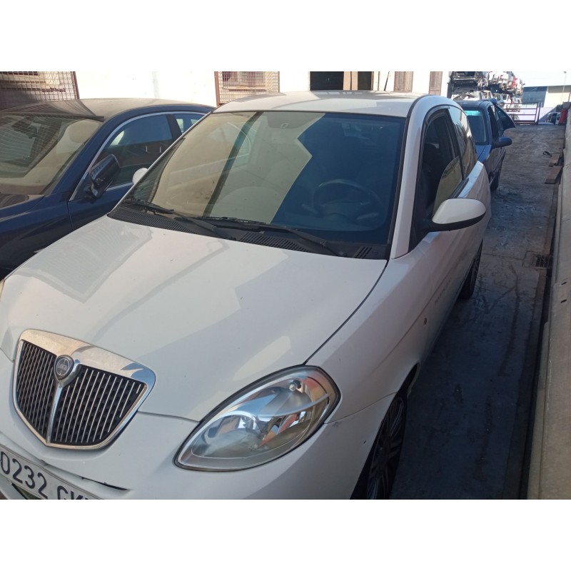 lancia ypsilon (843_) del año 2009